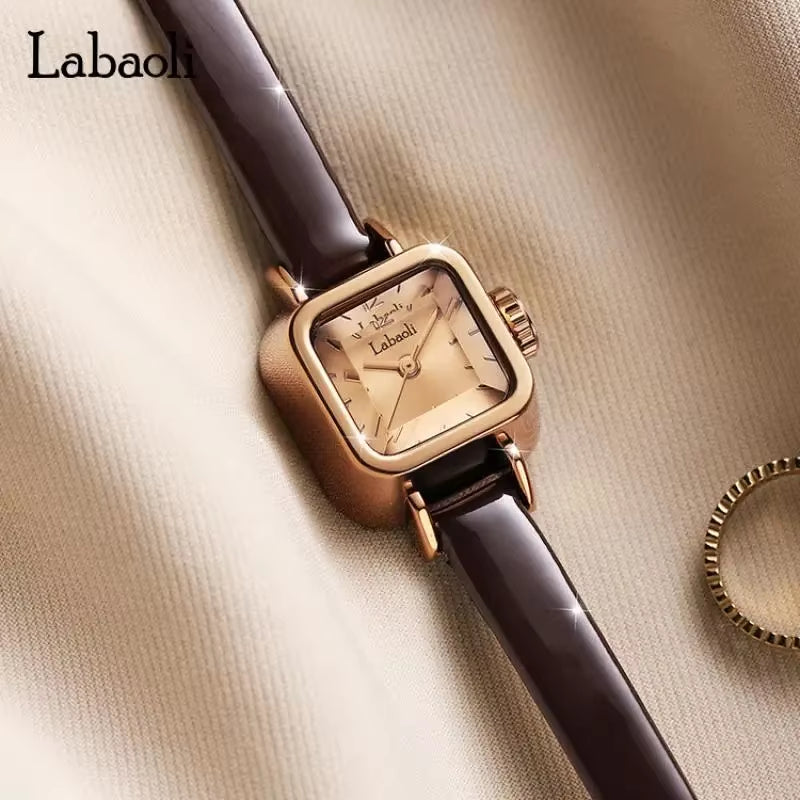 Square Classical Wristwatches Leather Minimalist Ladies Quartz Watches for Women Rose Gold Small Square Dial Elegant Design
