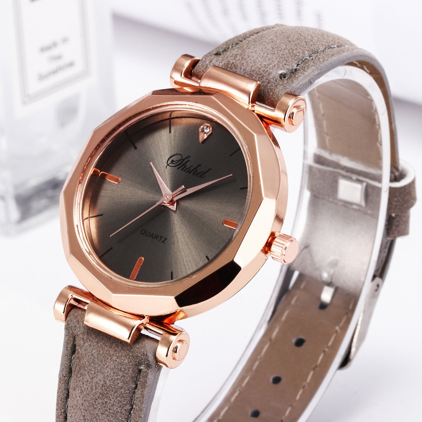 Ladies Casual Watches Korean Style White Dial Strap