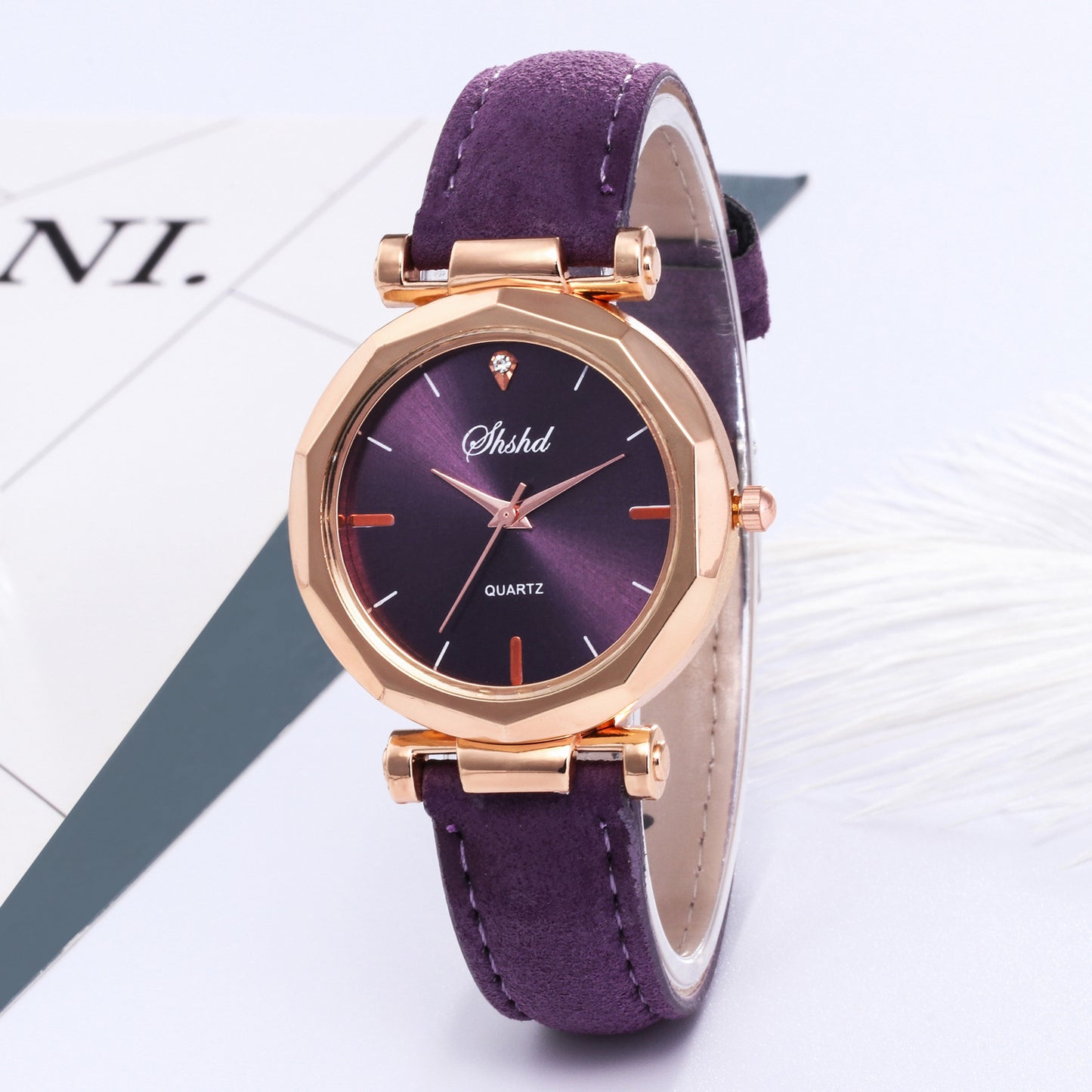 Ladies Casual Watches Korean Style White Dial Strap