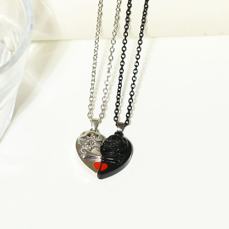 Punk Retro Skull Pendant Necklace Halloween Heart Magnetic Love Couple Jewelry