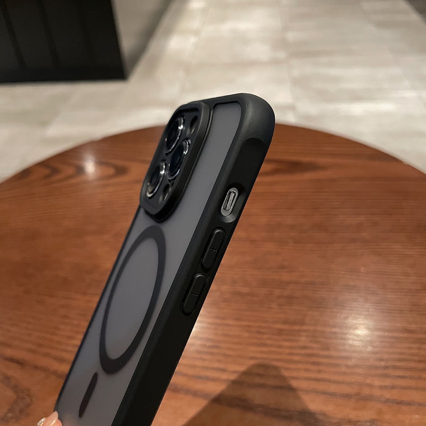 Magnetic Wireless Charging Phone Case For iPhone Black