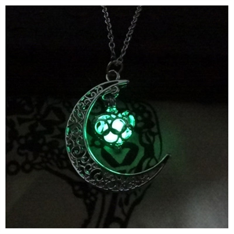 Glowing Pendant Necklace Silver Plated Chain Luminous Jewelry Gift for Women