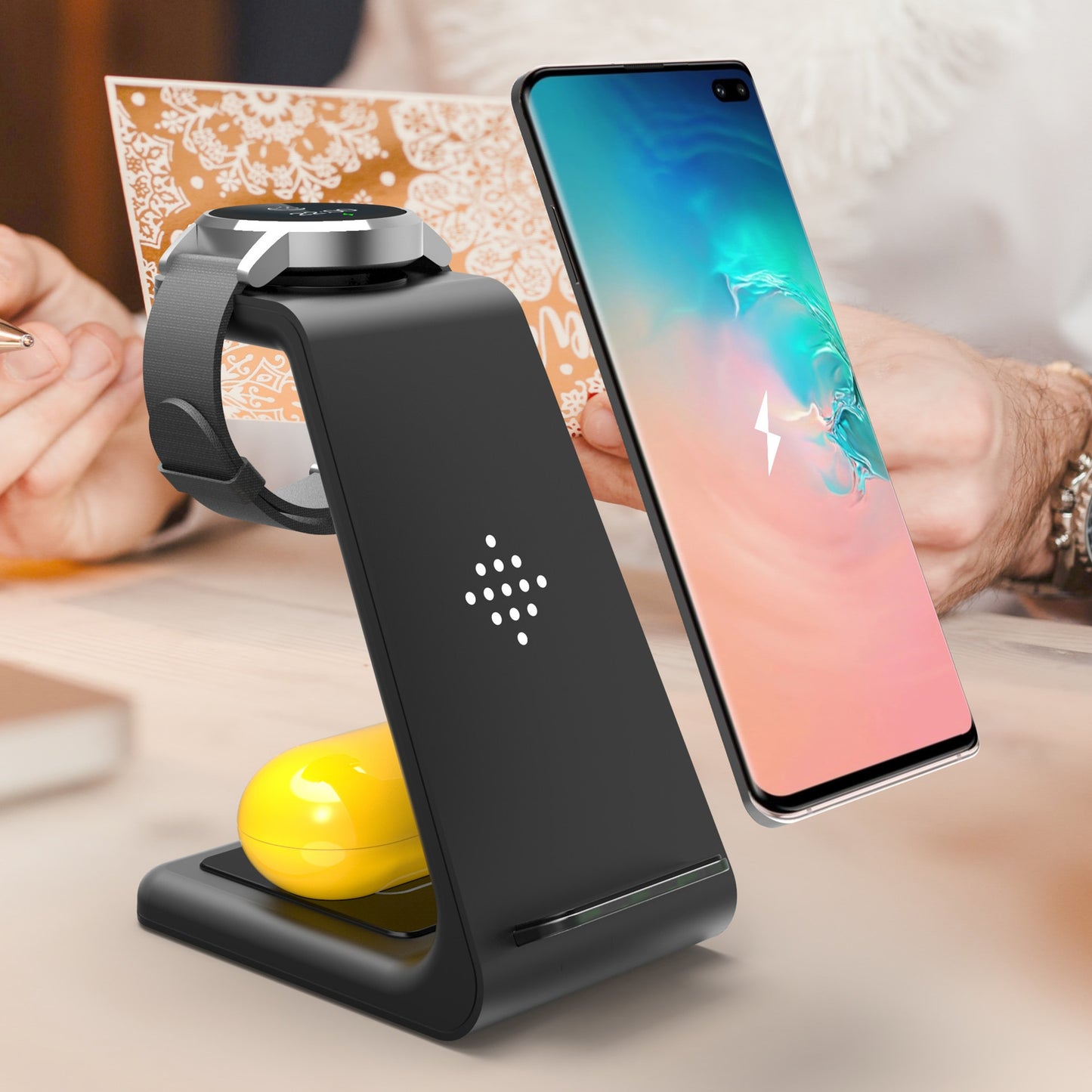 3 In 1 Fast Wireless Charging Station Stand For Phones