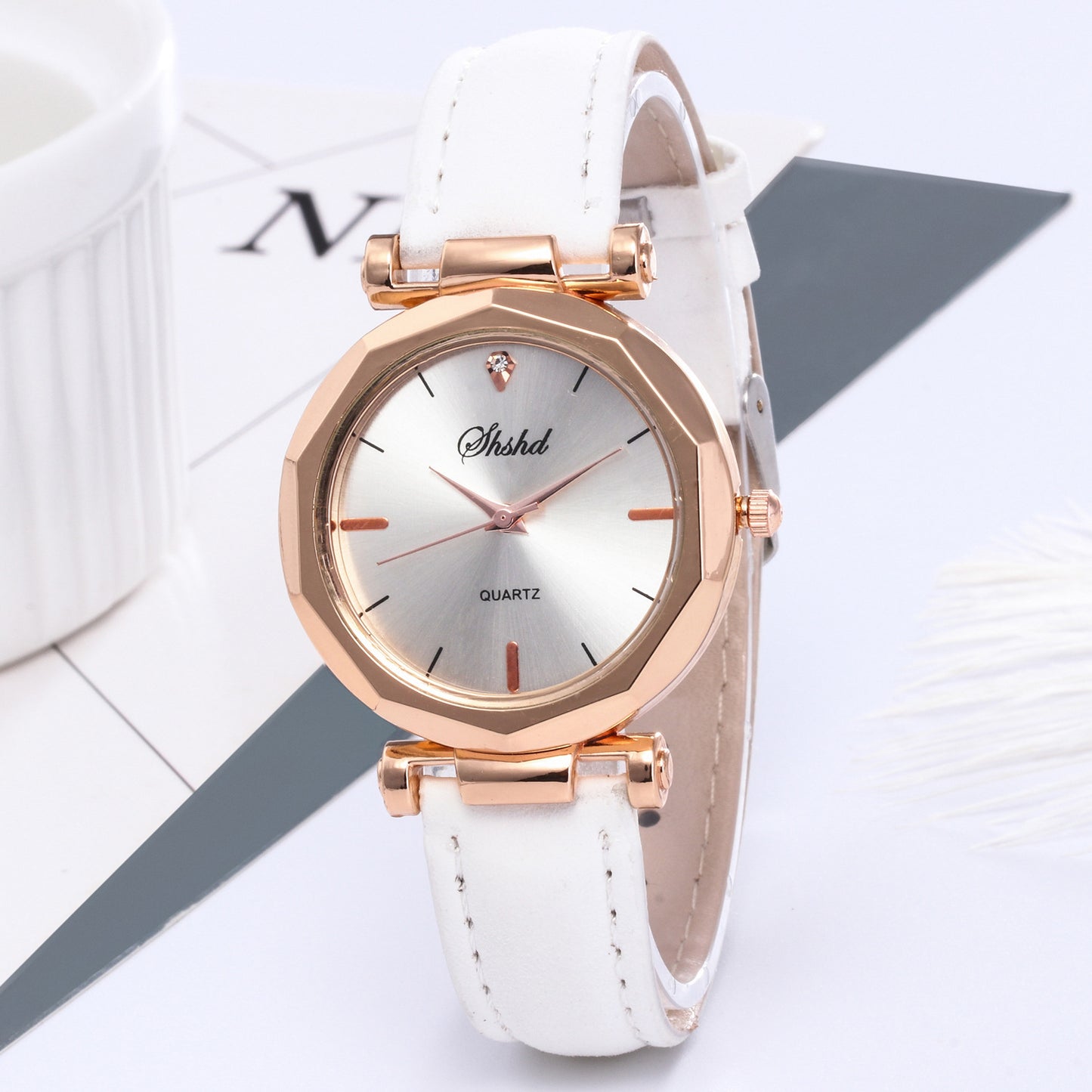 Ladies Casual Watches Korean Style White Dial Strap