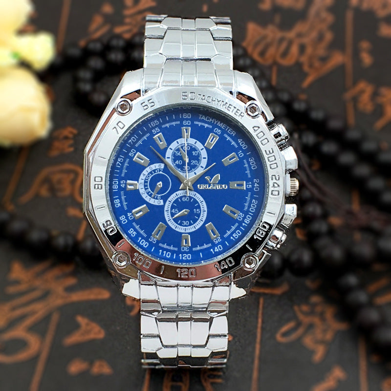 Classic Quartz Watch With Alloy Case And Steel Strap 42mm