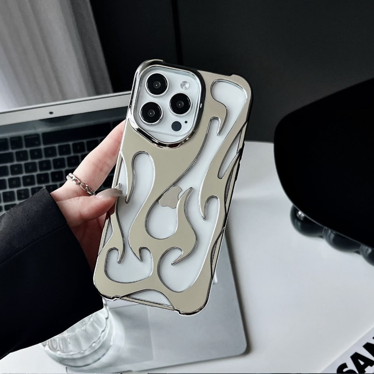 Electroplating Hollow Flame Pattern Phone Case Soft Shell