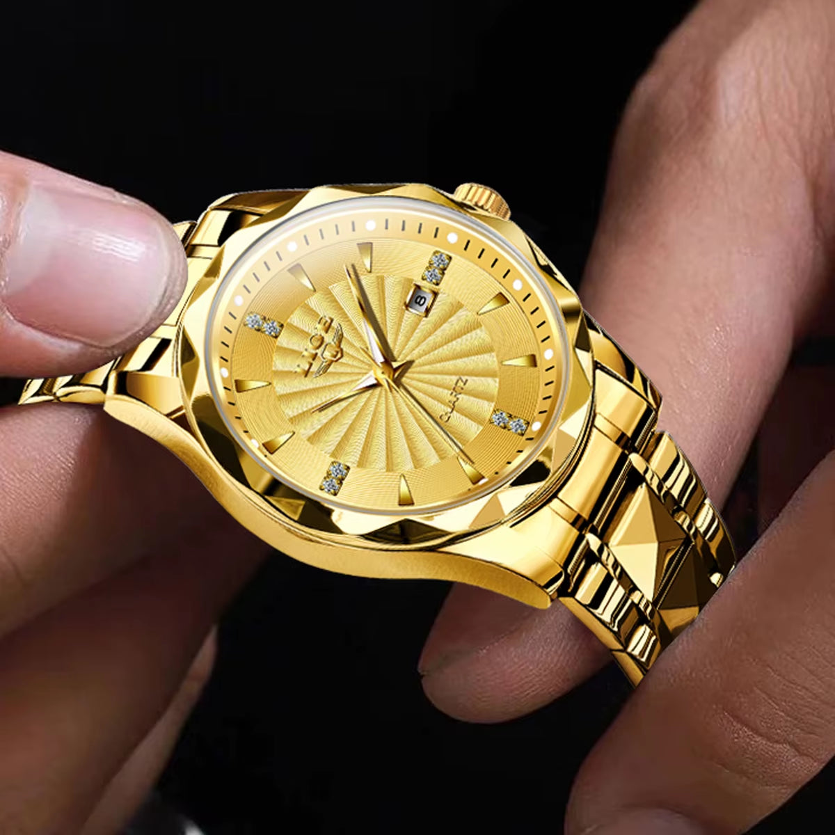 Luxury Men's Waterproof Stainless Steel Quartz Watch with Luminous Features and Calendar Function