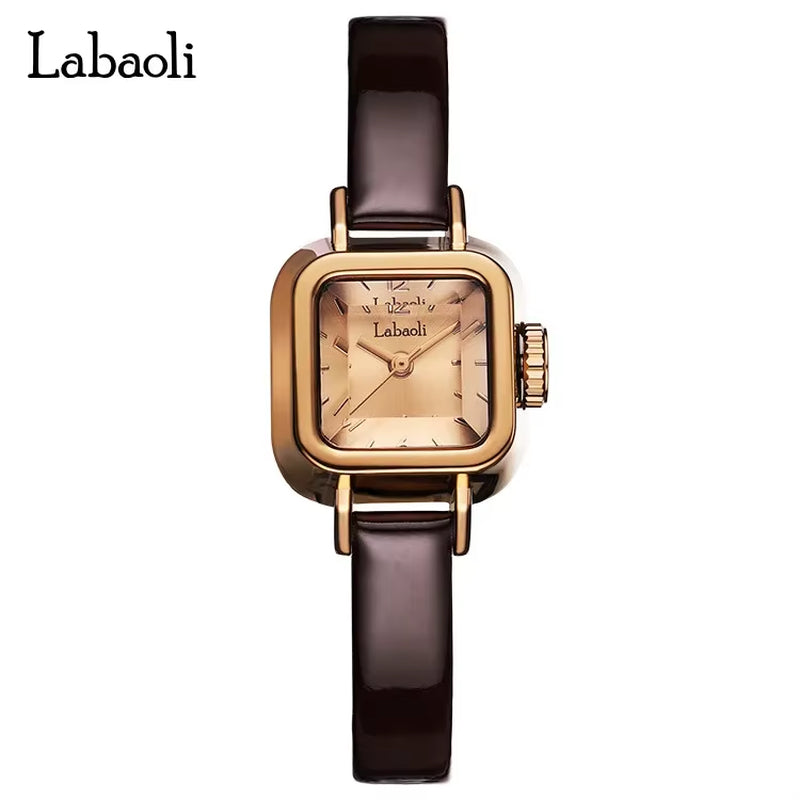 Square Classical Wristwatches Leather Minimalist Ladies Quartz Watches for Women Rose Gold Small Square Dial Elegant Design