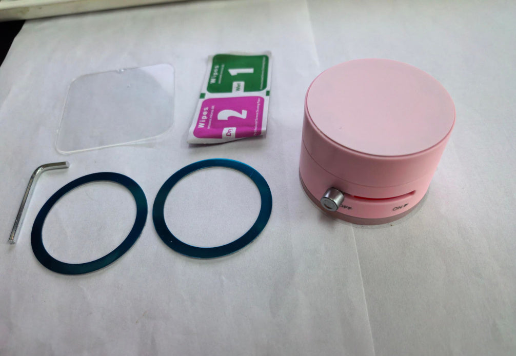 Foldable Magnetic Vacuum Car Phone Holder With Suction Cup