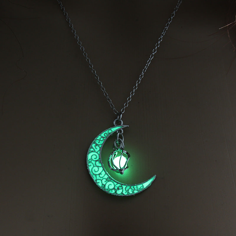 Glowing Pendant Necklace Silver Plated Chain Luminous Jewelry Gift for Women