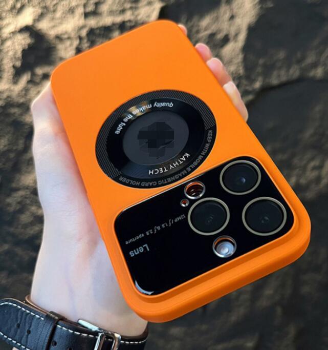 Frosted Drop-Resistant Protective Case Magnetic Suction