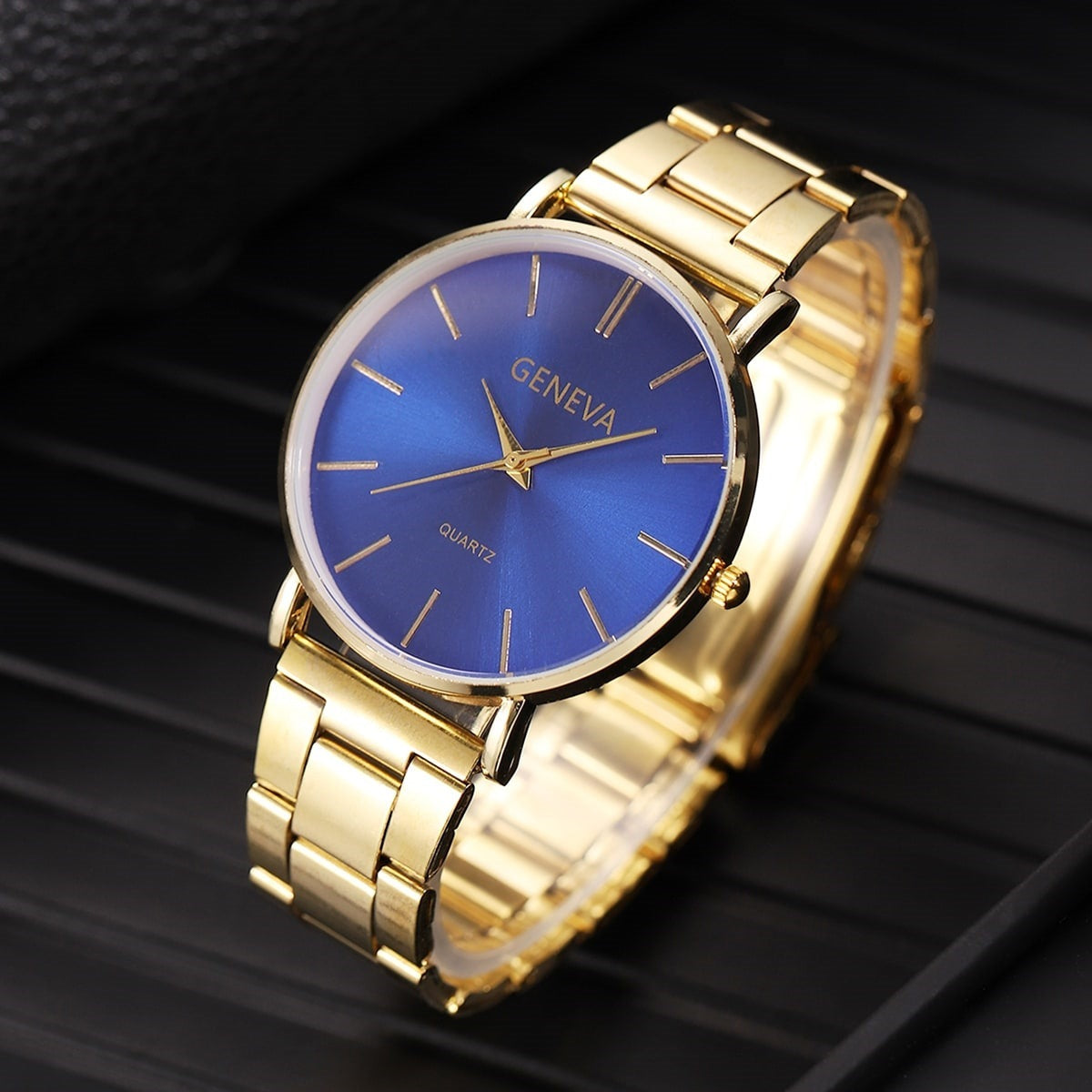 Steel Belt Ultra Thin Quartz Watch Unisex – Casual Everyday Wear