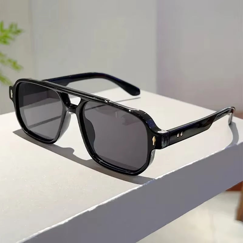 Men Women Aviator Sunglasses Vintage Style UV400 – Free Shipping, Case Included
