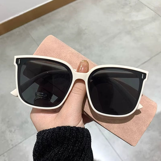 OIMG Vintage Square Sunglasses Women Oversized Sunglass Men Retro Black Sun Glasses Shades Goggle UV400 Oculos De Sol