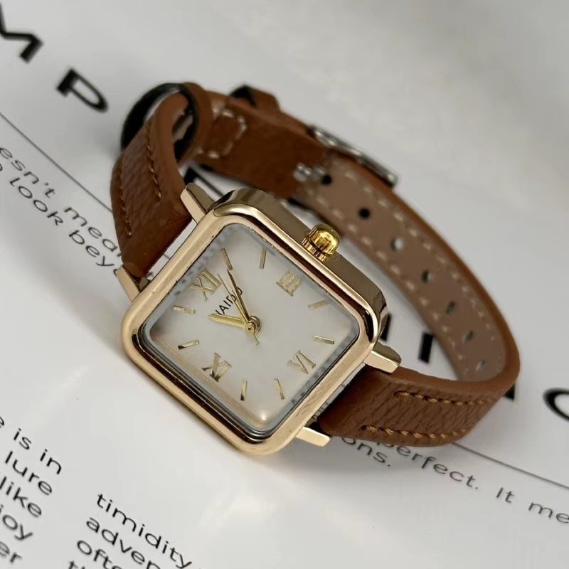 Vintage Small Square Watch Famous Brand Women Quartz Watch Luxury Gifts Ladies Clock Red Leather Strap Wristwatches Dropshipping