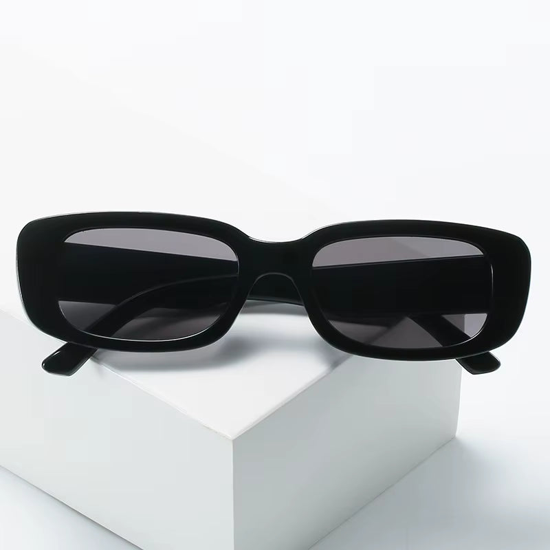 Women Retro Rectangle Sunglasses Vintage Style – Free Shipping W/ Case