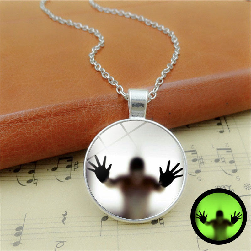 Halloween Luminous Round Necklace Glow in Dark Vintage Clavicle Pendant Jewelry