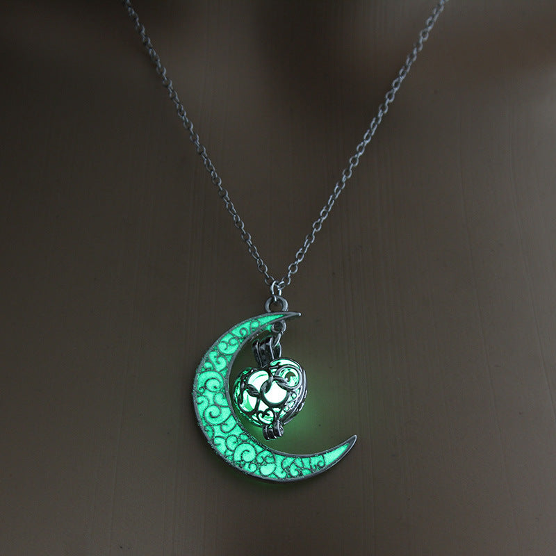 Glowing Pendant Necklace Silver Plated Chain Luminous Jewelry Gift for Women