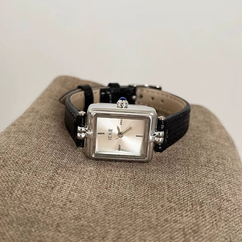 Classic Trend Ladies Watch Elegant Simple Retro 2025 Waterproof Quartz Watch Birthday Gift Student