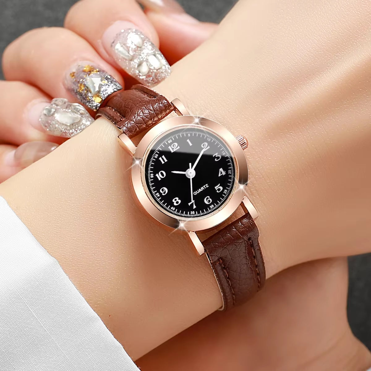 Elegant Women's Quartz Wristwatch with Leather Band and Small Dial for Business and Casual Wear